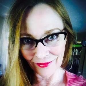 Meet your Posher, Carole